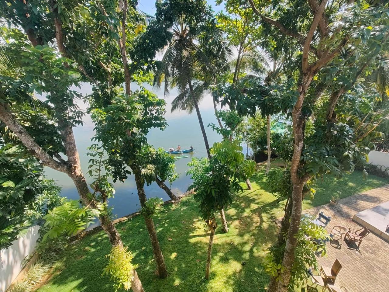 The Green Lagoon Villa Hikkaduwa Eksteriør billede